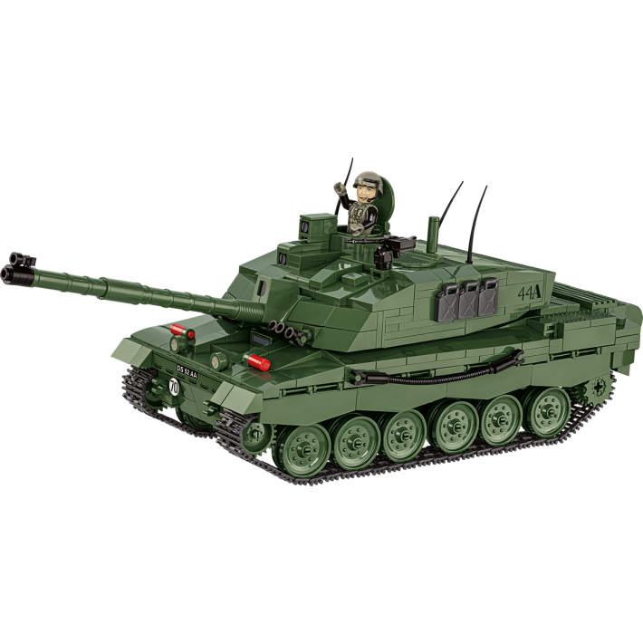 Challenger 2 Model Brick Tank