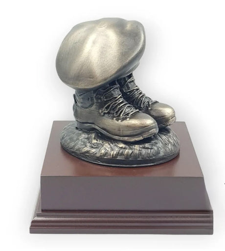 King's Royal Hussars Boots And Beret