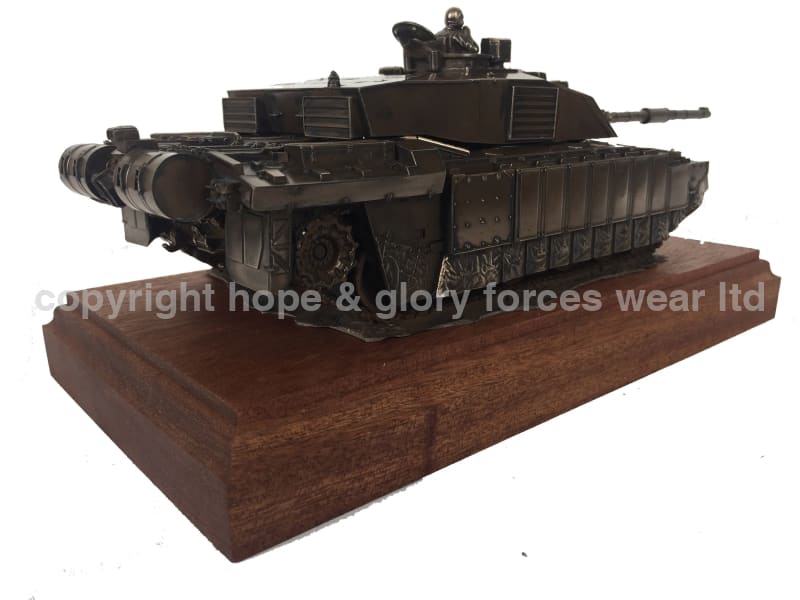 Military Statue - Challenger 2 Main Battle Tank Mahogany Mounted Cold Cast Bronze Statue