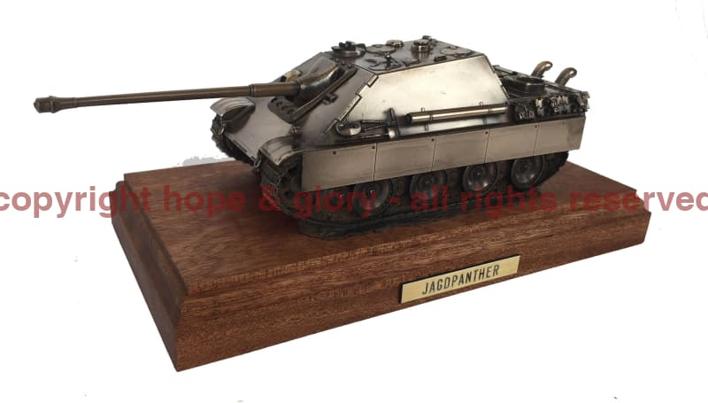 Jagdpanther Bronze Tank Destroyer Model