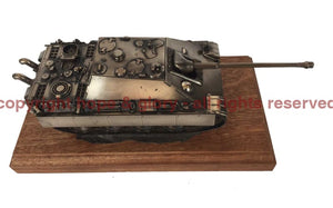 Jagdpanther Bronze Tank Destroyer Model