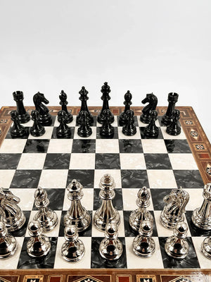 Luxury Black and White Walnut Chess Set